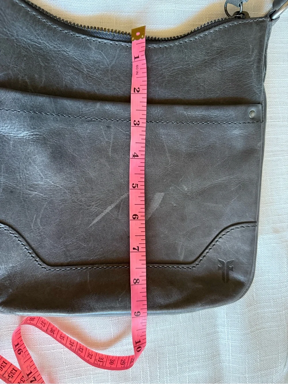 Frye Melissa X5604 Carbon Grey Gray Swing Leather shoulder Bag Medium *Flawed*